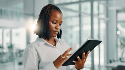 Aufkleber - Scroll, black woman and tablet in office for business, email and reading news on economy. Digital technology, serious and financial advisor on app for investment review, profit and schedule online