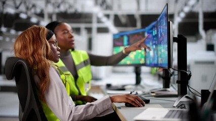 Fototapete - Engineer Operator Using SCADA System