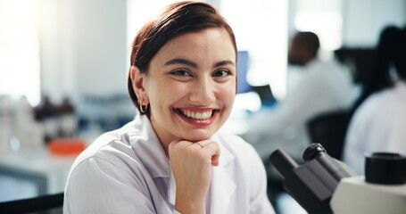 Aufkleber - Portrait, woman and scientist with microscope in lab for medical research, experiment and about us. Smile, female person and confidence of biotechnology, studying virus and sample testing for vaccine
