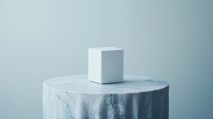 Leinwandbilder - White Cube on Marble Pedestal: Minimalist Product Display