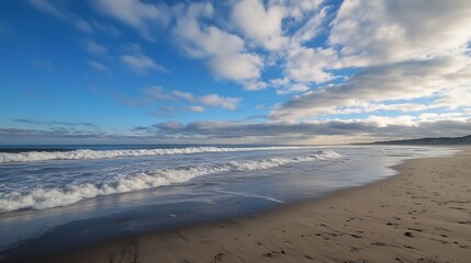 Aufkleber - Picturesque beach scene with gentle waves and vibrant clouds creating a perfect coastal paradise : Generative AI
