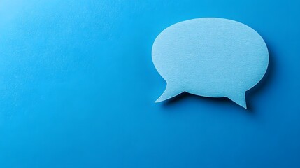 Aufkleber - Blank speech bubble communicating a message on blue background