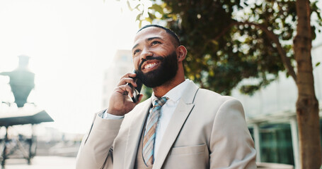 Aufkleber - Happy, phone call and businessman in city talking for communication, b2b networking and discussion. Professional, corporate and person on smartphone for friendly chat, conversation and commute