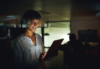 Aufkleber - Typing, evening and business with woman, tablet and happy with project, connection and schedule. Internet, night or creative agency with employee, consultant for graphic design or website information