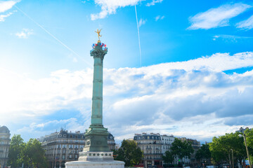 Wall Mural - colonne de juillet at summer day, plac de la bastille, paris