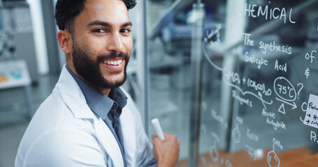 Aufkleber - Happy man, portrait and scientist with equation on glass board for problem solving at laboratory. Male person, smile or research with brainstorming for chemical formulation or molecule development