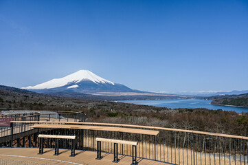 Poster - 山梨県パノラマ台からの山中湖と富士山