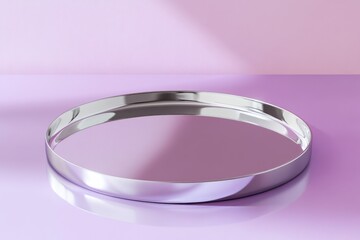 Fototapete - Circular silver tray resting on a smooth pastel purple surface with soft reflective lighting in a minimalistic setup