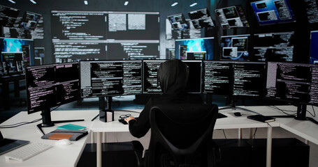 Aufkleber - Mysterious Woman In Hoodie Hacking Secure Data