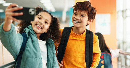 Poster - School, hallway and selfie of kids with backpack and smile for studying, classroom and learning. Students, campus and children with picture for social media and education, friendship and knowledge