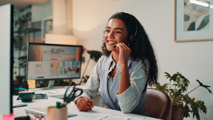 Aufkleber - Talking, receptionist or woman in call center with headset for appointment, contact support or business consulting. PA, secretary and assistant with mic, help or communication for booking schedule