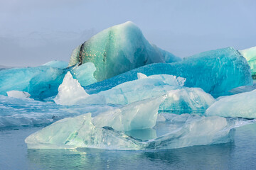 iceberg in jokulsarlon lagoon, iceland