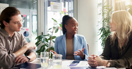 Leinwandbilder - Collaboration, data and meeting with business people in office for discussion or planning. Conversation, ideas and explain with employee team in corporate workplace for development or vision