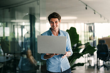 professional business man,male programmer, thinking on online investment or software development