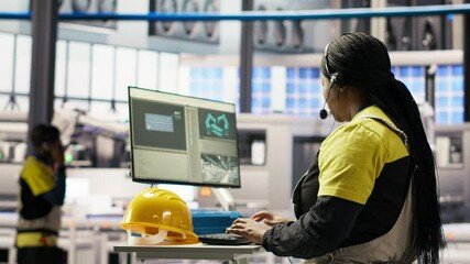 Poster - technician remotely supervising smart factory production lines, coordinating maintenance efforts, en