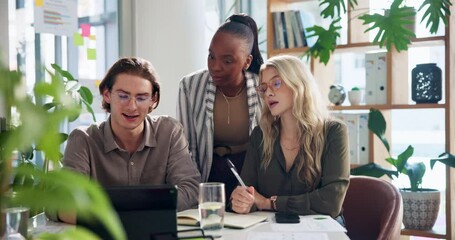 Leinwandbilder - Meeting, tablet and team in office for advice, planning project and campaign feedback. Business people, tech and mentor in agency for training, creative collaboration and problem solving with support