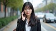 © AI-HAL8 - スマホで連絡する日本人の女性ビジネスウーマン（スーツ, スマホ）office worker