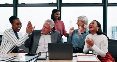 Aufkleber - Business, celebration and team with clapping by laptop for financial bonus, investment opportunity or good news. Stock market, traders or excited people with high five for trading success or cheering