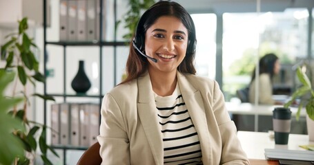 Aufkleber - Agent, happy woman and customer service in call center with portrait, communication and online consulting. Smile, confident consultant and sales office for CRM contact support, advice or business