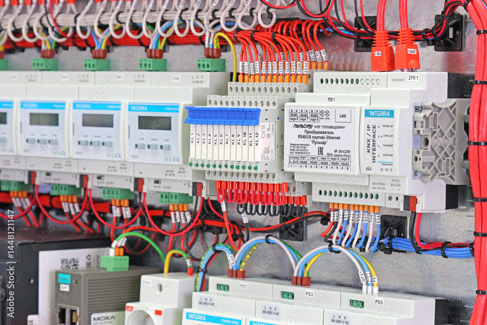 Ultra-thin intermediate electromagnetic relay from EKF Everes AV series ...