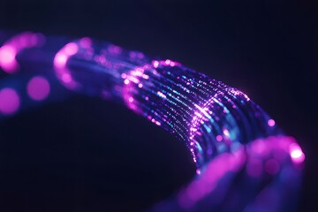 Aufkleber - 紫色の光ファイバーケーブルが点灯した抽象的な背景 ネットワークテクノロジーと高速インターネット接続を示す 未来的な通信デザイン