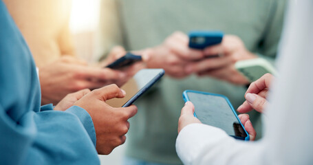 Aufkleber - Community, phone and circle with hands of business people for connection, teamwork and share post link. Networking, online and coworking with group of employees for communication, app and synergy