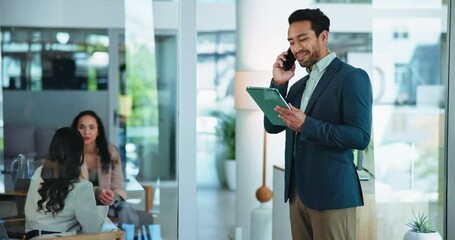 Aufkleber - Phone call, happy or businessman in finance with tablet for accounting, economy update or budget report. Smile, check or financial advisor talking with advice for portfolio, research or investment