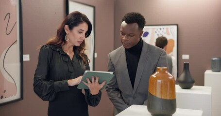 Aufkleber - Woman, man and exhibition with tablet at art gallery for negotiation, explain and info for deal. People, presentation and customer with shopping, guide and display for price, sale and app at event