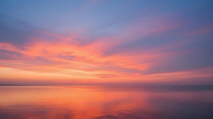 Poster - オレンジとピンク色の夕焼け空と海の穏やかな風景 リフレクションと穏やかな雰囲気