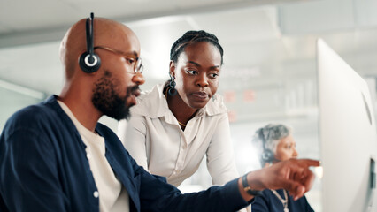 Aufkleber - Business people, coach or help with computer at call center for customer service or online advice. Businessman, woman or consultant pointing with virtual assistance, headset or mic for CRM at office