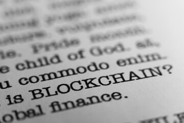 Leinwandbilder - Blockchain technology. Text printed on a page. A piece of paper with a phrase written in retro typewriter font