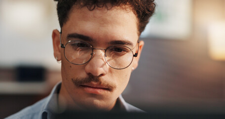 Aufkleber - Glasses, computer and man in home for remote work, startup business and freelance career for planning. Professional, house and person on laptop for reading website, project report and research