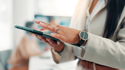 Aufkleber - Business, hands and tablet with person in office for corporate research or online planning. App, development and information with employee in professional workplace to connect or scroll for update