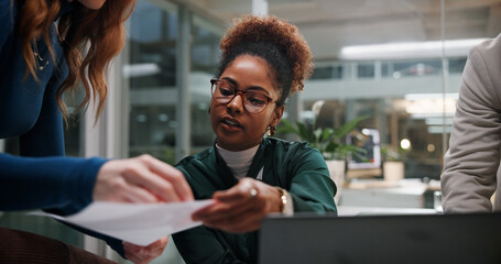Aufkleber - Woman, document and meeting in office for business, project feedback and review advice at night. Journalist team, paper and tech in agency for article discussion, collaboration and late information