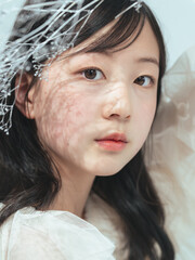 Poster - 女の子、ポートレート、子供、少女、女子、ドレス、ハーフ成人式、七五三、写真館、フォトスタジオ、記念撮影、可愛い、美人、美少女、清楚、キレイめ、白バック、コピースペース、広告、ワンピース、フリス、子供服、アパレル、ファッション、コーデ、カジュアル、ウェディング、美容、スキンケア、コスメ、化粧品、ナチュラル、メイク、ヘアケア、美肌、美白、美顔、子ども、小学生、キッズ、日本人、カメラ目線、クール、透明感