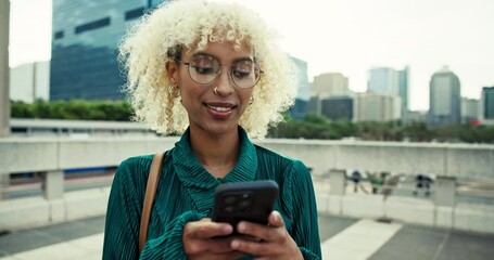 Aufkleber - Mobile, smile and business woman in city for real estate sale, mortgage approval or reading email. Phone, happy worker or agent in urban street to scroll chat app, message or notification on internet