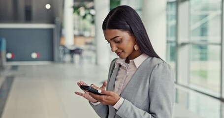 Aufkleber - Office, woman and reading with smartphone for message, online chat or consultant for contact. Workplace, business person or female employee with mobile for application, social media or smile for text