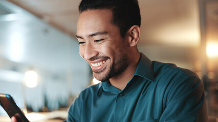 Fototapete - Happy, businessman and night with phone for communication, social media or network at office. Man, employee or user working late with smile on mobile smartphone for research, app or chat at workplace