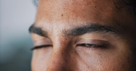 Fototapete - Reading, closeup and eyes of man on computer for research, online proposal and finance statistics. Corporate, office and face of worker with reflection for financial review, budget analysis or report