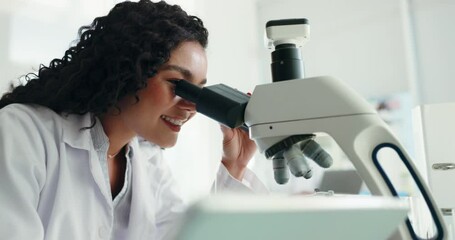Aufkleber - Scientist, woman and microscope with tablet for test project, breakthrough or medical research. Biotech, laboratory and chemistry with DNA solution for pharmaceutical RNA or chemical experiment study