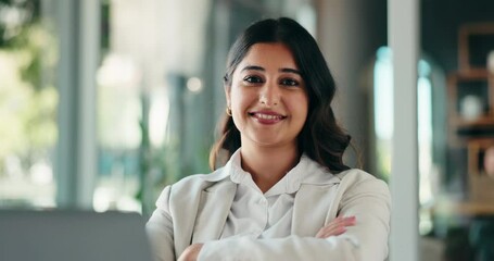 Poster - Office, crossed arms and face of business woman for finance report, research and financial consultant. Professional, corporate and portrait of person on laptop for planning, project and budget review