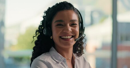 Aufkleber - Face, smile and woman with headset at call centre for assistance, customer service and contact us. Portrait, female agent and happy for telecom, consultation services and compliance with crm support