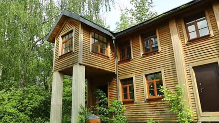 Poster - Cozy home with outdoor living spaces