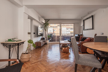 Poster - Dining Rooms: Spaces for Sharing and Celebrating