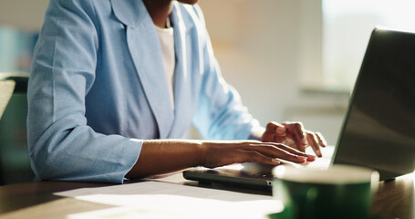 Aufkleber - Creative, hands and woman with typing on laptop for article submission, blog research and editing. Media agency, journalist and technology for publication review, editor feedback email or story draft