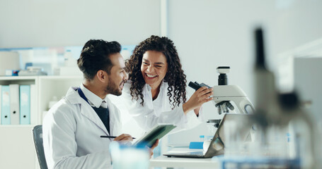 Aufkleber - Science, team and people on tablet in lab with microscope for analysis, medical research and study. Chemistry, pharmaceutical and man with woman on digital tech for meeting, results and online report