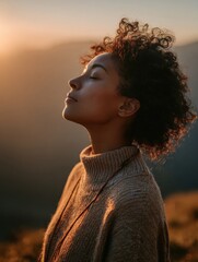 Aufkleber - Embracing Tranquility During a Seven-Day Mental Clarity Challenge at Sunset in a Peaceful Outdoor Setting