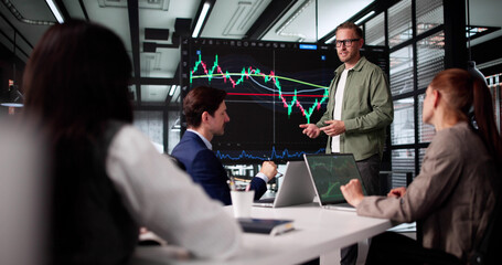 Poster - Online Stock Market Trading Presentation: Businesswoman Teaching Diverse Group