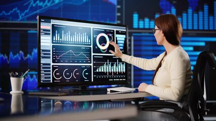 Poster - Data Analyst Using Data Analytics KPI