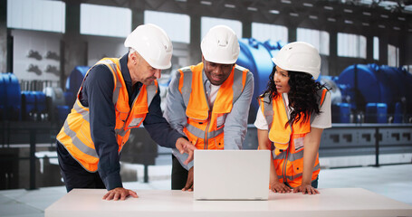 Poster - Engineers At The Gas Power Plant Training Workers